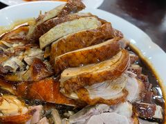 -余杨鸭鸭餐厅