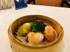 精品四式虾饺皇-酌宴府The China Club·广州万富希尔顿酒店(云城东路店)