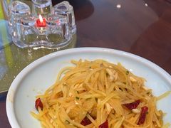 -川流不息·地道川菜·小龙虾(松东路店)