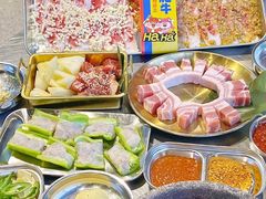 -哈哈碳都·牛肋条无限自助烤肉(宝龙店)