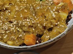 -POKEE VIA&Brunch·维娅(重庆来福士店)