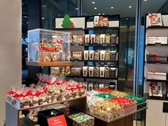 -Laderach 莱德拉(上海环贸iapm店)