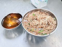 -正宗杨记普洱酸醋米线(总店)