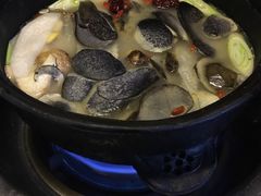 -阿西土陶牦牛汤锅