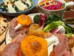 -Common Table · Brunch & Coffee