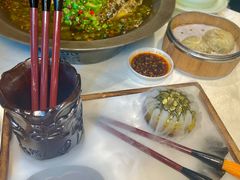 -江城小馆陕南妈妈菜·全球旅行餐厅(钟楼店)