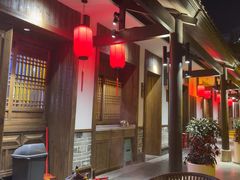 -野山舂·贵州现舂酸汤牛肉(东山店)