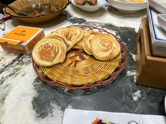 -蔼若春.传承三十年云南菜(金碧公园店)