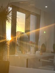 -Hello Lady发型设计