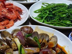 -四川小胡子海鲜(丁村万人海鲜广场店)