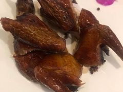 脆皮带汁乳鸽-天府掌柜(九眼桥店)