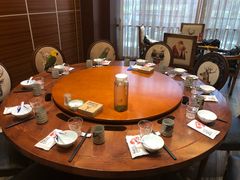 -琥珀老六龙虾(四里河店)