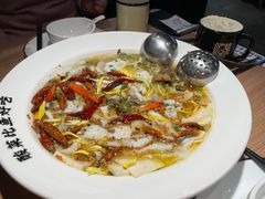 老坛子酸菜鱼-新太二·鲜料川菜(晶耀前滩店)