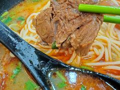 -志权牛肉面(灵山路店)