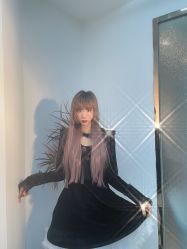 -BULB STUDIO 巴柏明星发型工作室