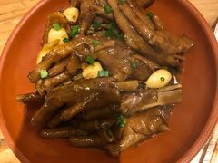 -霄汉牛三鲜湖北砂锅菜(万松园2店)