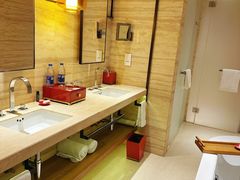 -上海衡山路十二号华邑酒店