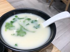 营养净鱼汤-渔米丰·广府鱼汤米线(光明广场店)
