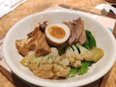 金奖卤鹅肉饭-陈鹏鹏潮汕菜(宝安机场T3航站楼店)