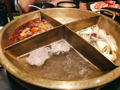 -沸炉重庆老火锅(军事博物馆店)