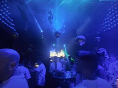 -TT CLUB 酒吧