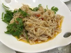 凉拌脆爽金针菇-甜蜜蜜港式茶餐厅(虹梅店)
