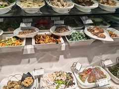 -方国老头包子·39年威海本地老字号•小船海鲜疙瘩汤