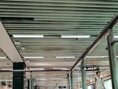 -常熟路(地铁站)