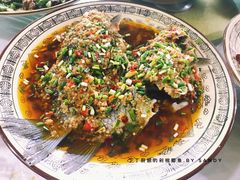 剁椒鲫鱼-丁丁厨娘