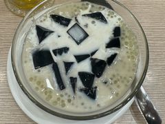 椰香西米凉粉-佰搭果·广式茶餐厅(西华路店)
