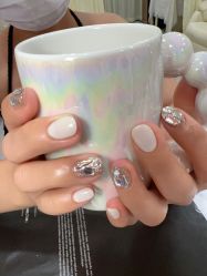 -UMl Nail 尤米美甲美睫半永久