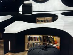 -涨巢·潮玩水疗局