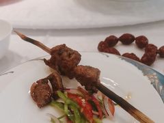 -汗腾格里·风味餐厅(新疆驻京办店)