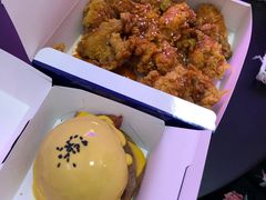 芝士熔岩牛肉汉堡-前进5路汉堡炸鸡(前进五路店)