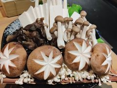 -湊湊火锅·茶憩(杭州湖滨银泰in77店)