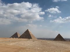 -吉萨金字塔群