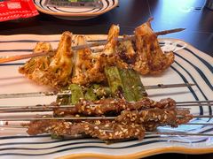 -许哥东北烧烤·铁丳烤串·宫后夹肉(繁花中心店)