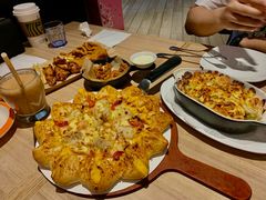 咸蛋黄花轮芝心比萨-必胜客(阿罗海店)