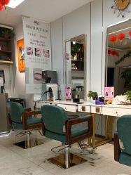 -东方美妍小鹏造型