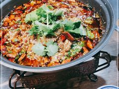 -肖四女乐山跷脚牛肉(世博源店)