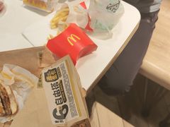 -麦当劳(虹口星荟中心店)