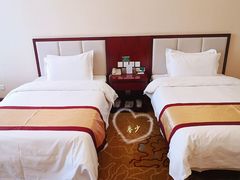 -兴芮温泉度假区