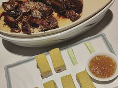 -八府香鸭·啫啫煲(华山路店)