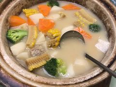 炖排骨山药玉米汤-一家春酒楼(惠工街店)