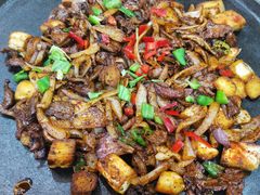 -老周炒拨拉(甘州总店)