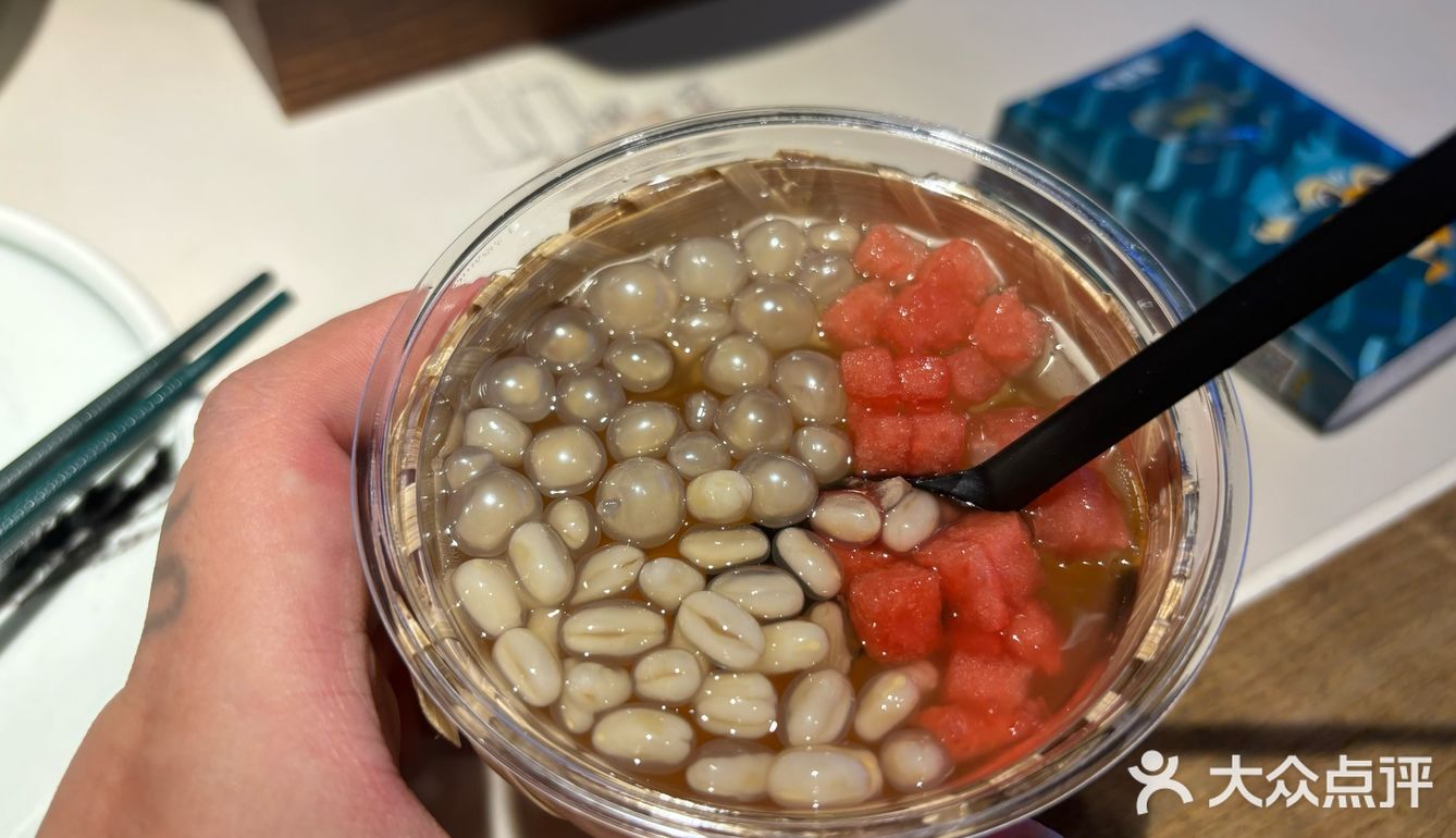 真的是又好吃又下饭还便宜。「手撕包菜」简直了