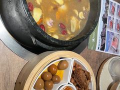 -蘑界·野生菌火锅(深业上城店)