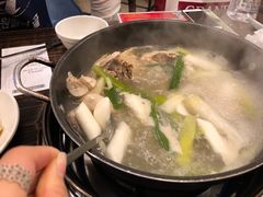 整鸡火锅-新村一只鸡(新村本店)