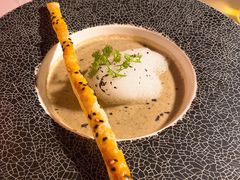 酥皮伴奶油蘑菇汤-Kathleen's Waitan 凯圣琳江景西餐厅(外滩店)