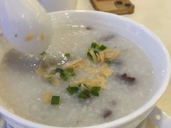 -万山楼海鲜酒家·二十三年老字号